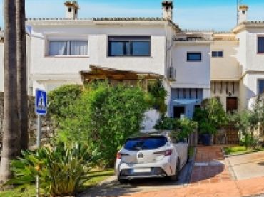 Casa amb piscina en venda a Campo de Mijas