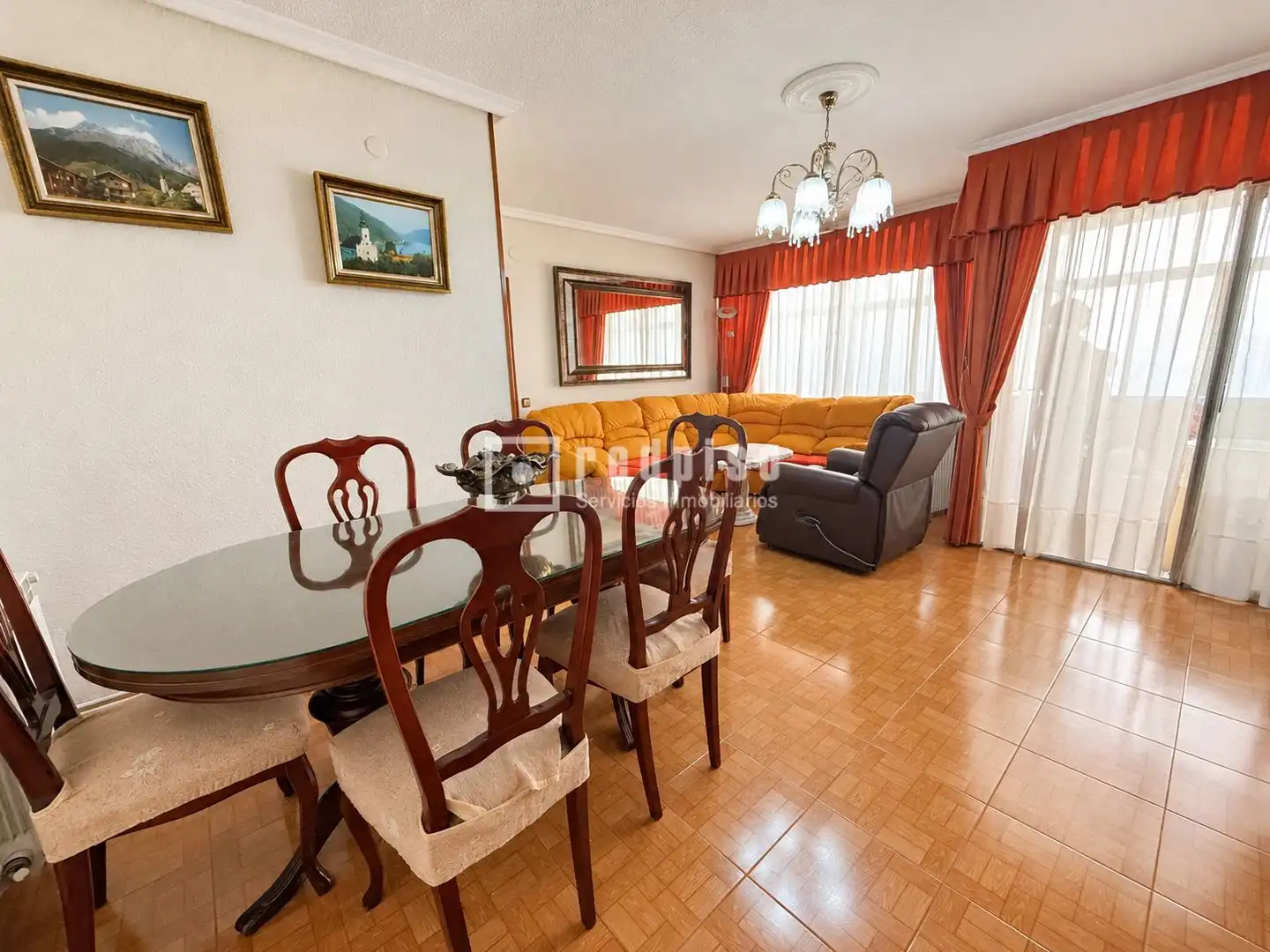 Sala de estar de Piso en venta en Guadalajara con Calefacción y Terraza