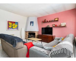 Sala d'estar de Dúplex en venda en L'Ametlla del Vallès amb Calefacció i Terrassa