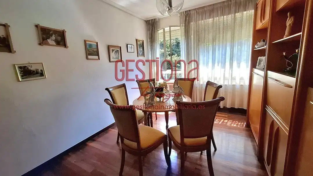 Comedor de Casa o chalet en venta en Medio Cudeyo con Jardín privado