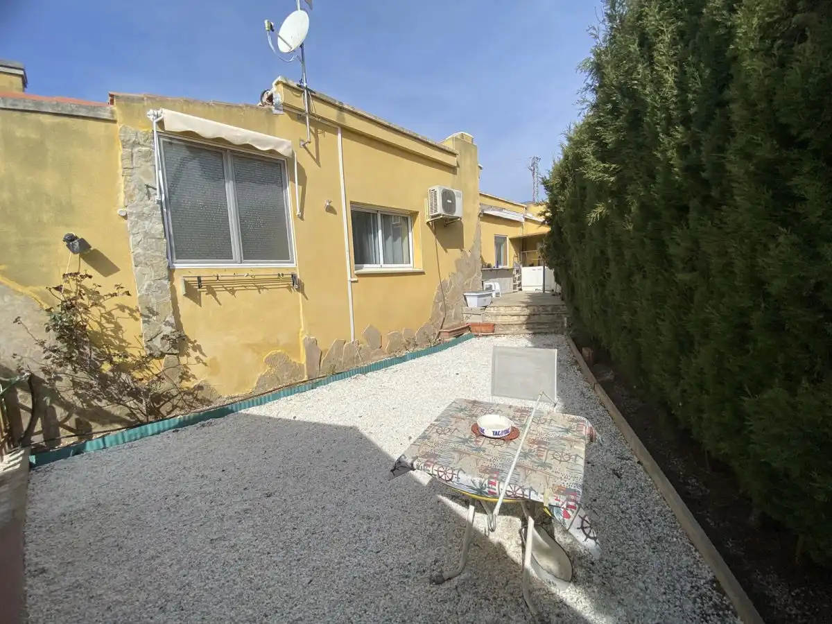 Jardí de Casa o xalet en venda en Alcanar amb Aire condicionat, Calefacció i Jardí privat