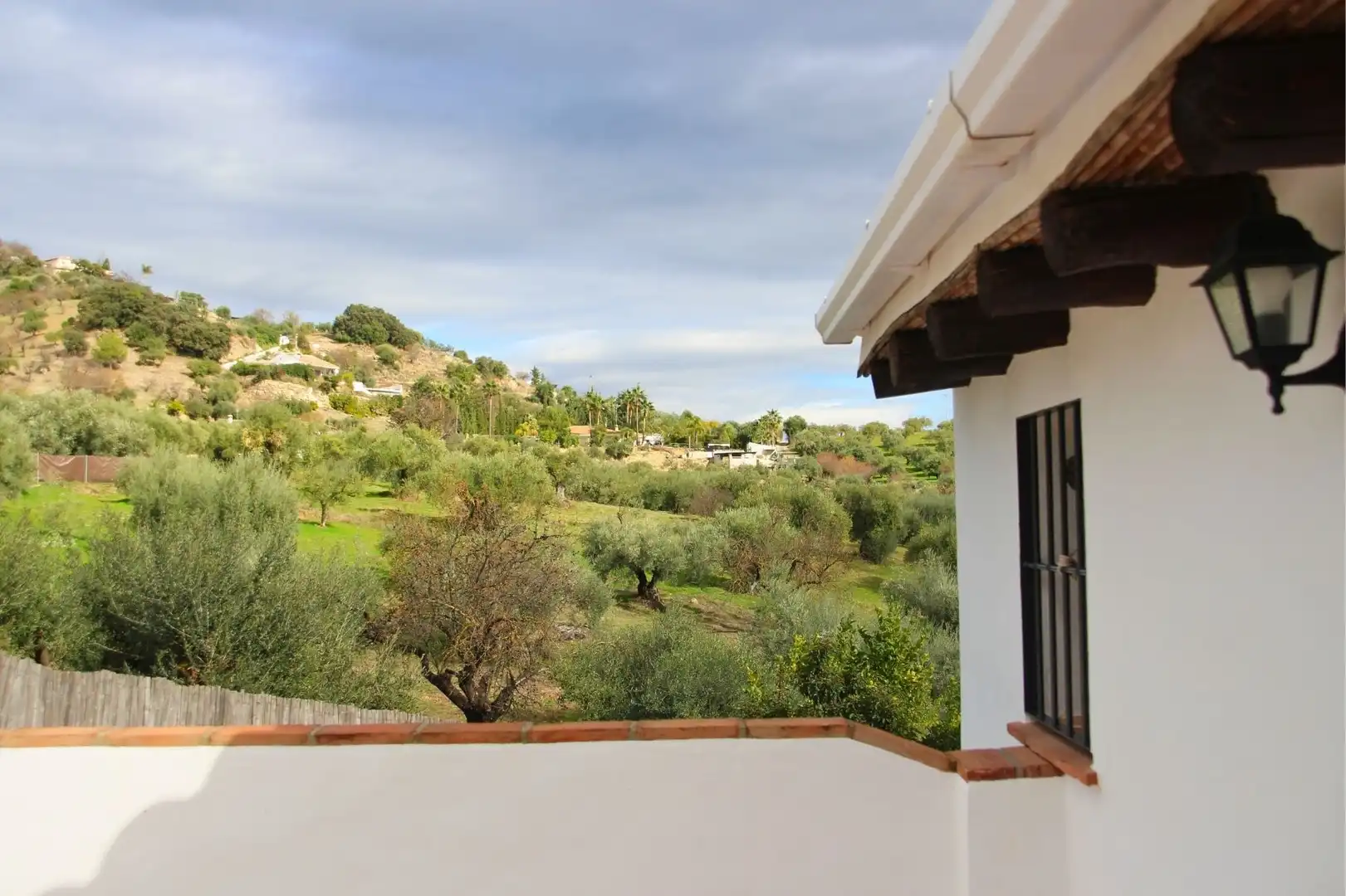 Garden of Houses for sale in Guaro  with Air Conditioner, Heating and Private garden