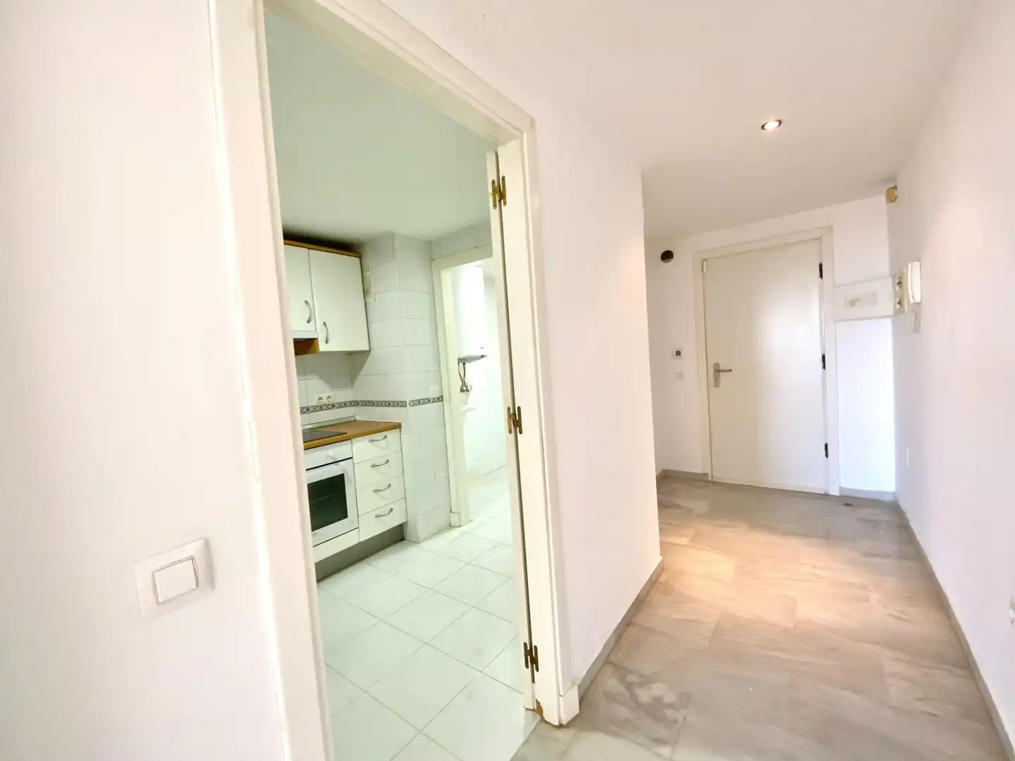 Apartamento con piscina en venta en Riviera del Sol, imagen 6