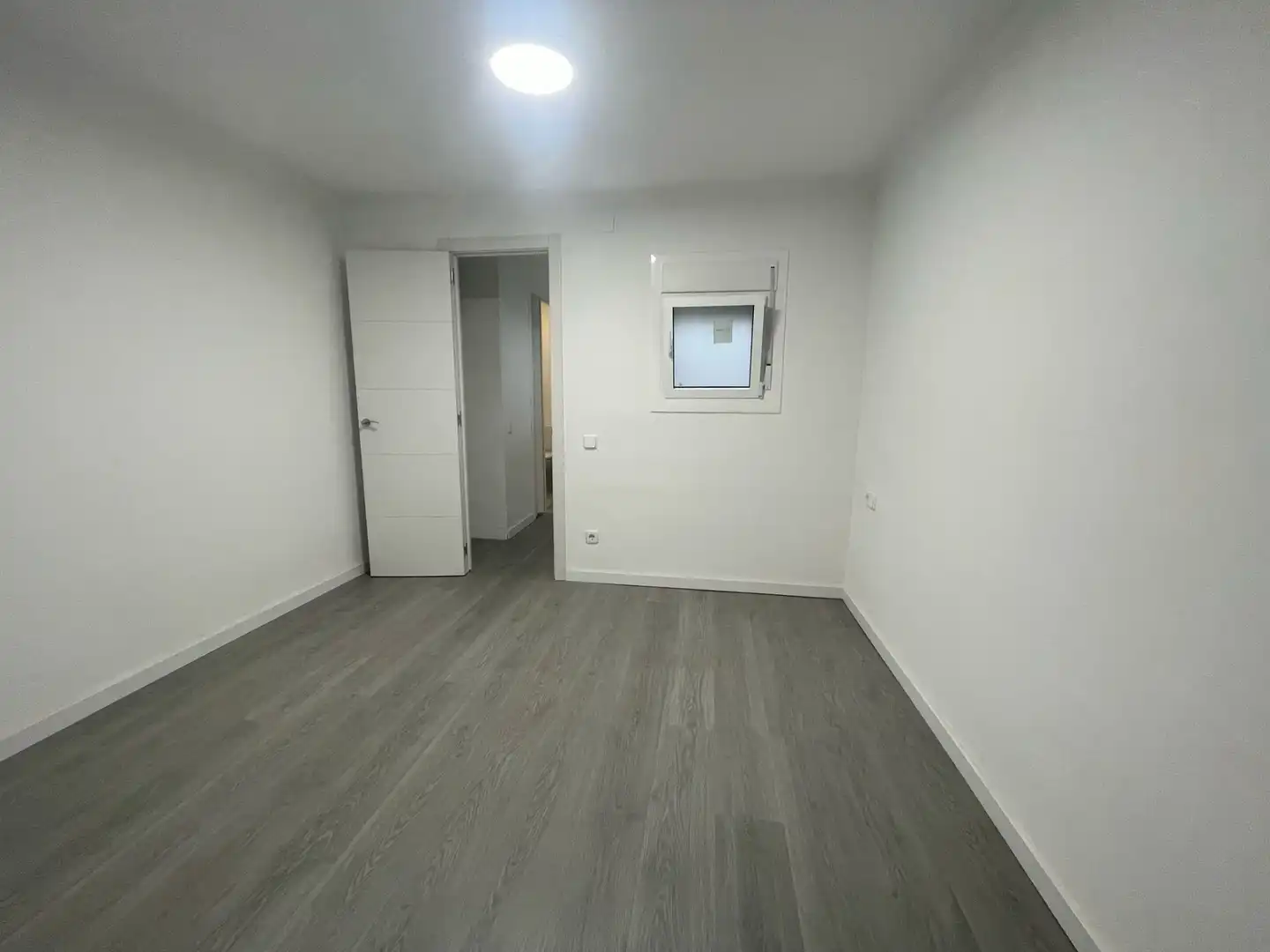 Wohnung zum Verkauf in Carrer de les Esquadres, imagen 2