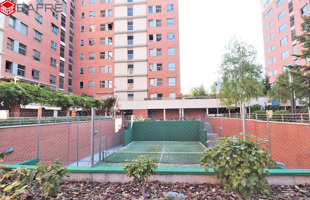 Exterior view of Flat for sale in  Madrid Capital  with Air Conditioner, Heating and Storage room