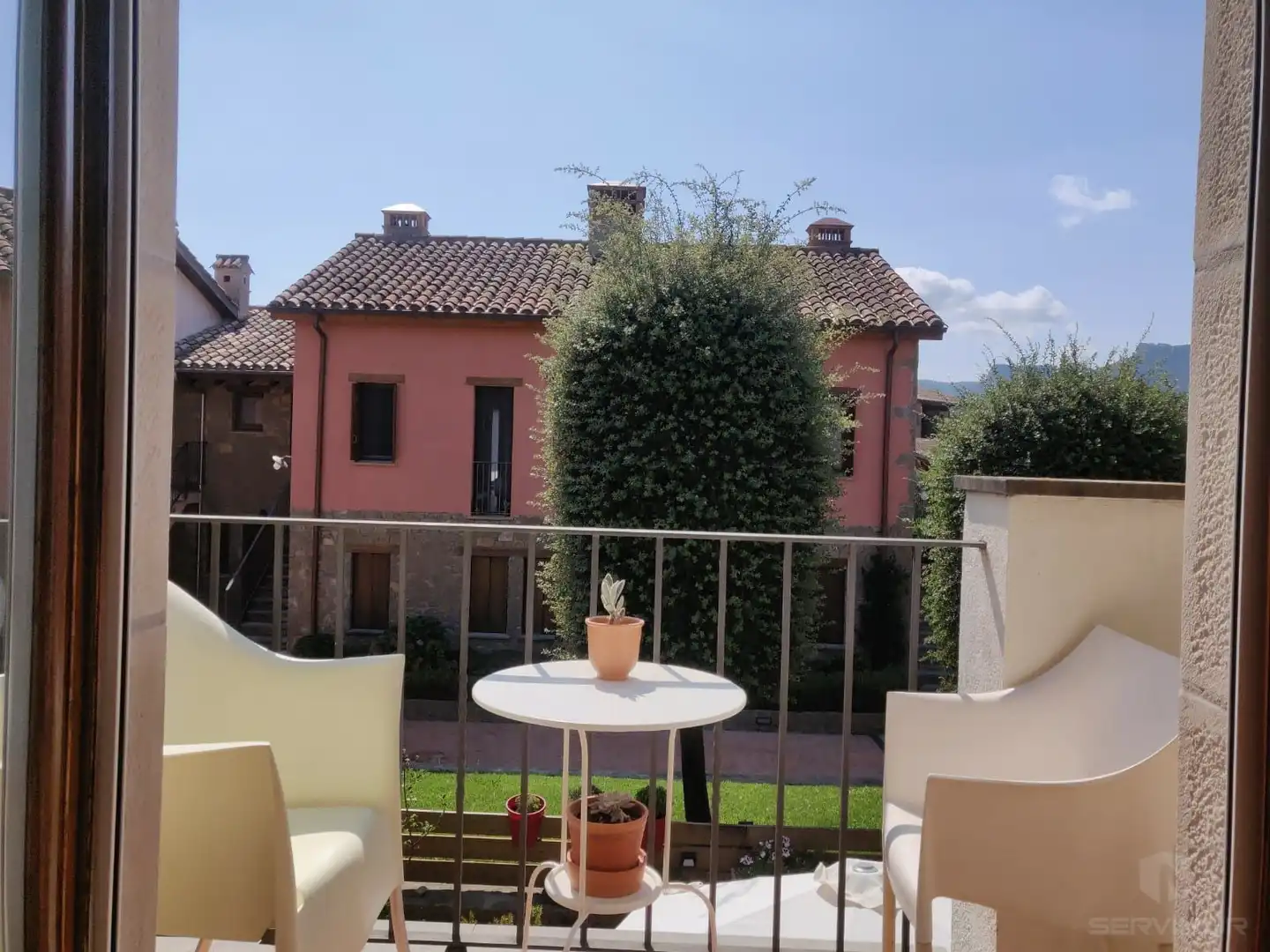 Terrassa de Casa o xalet en venda en La Vall d'en Bas amb Terrassa