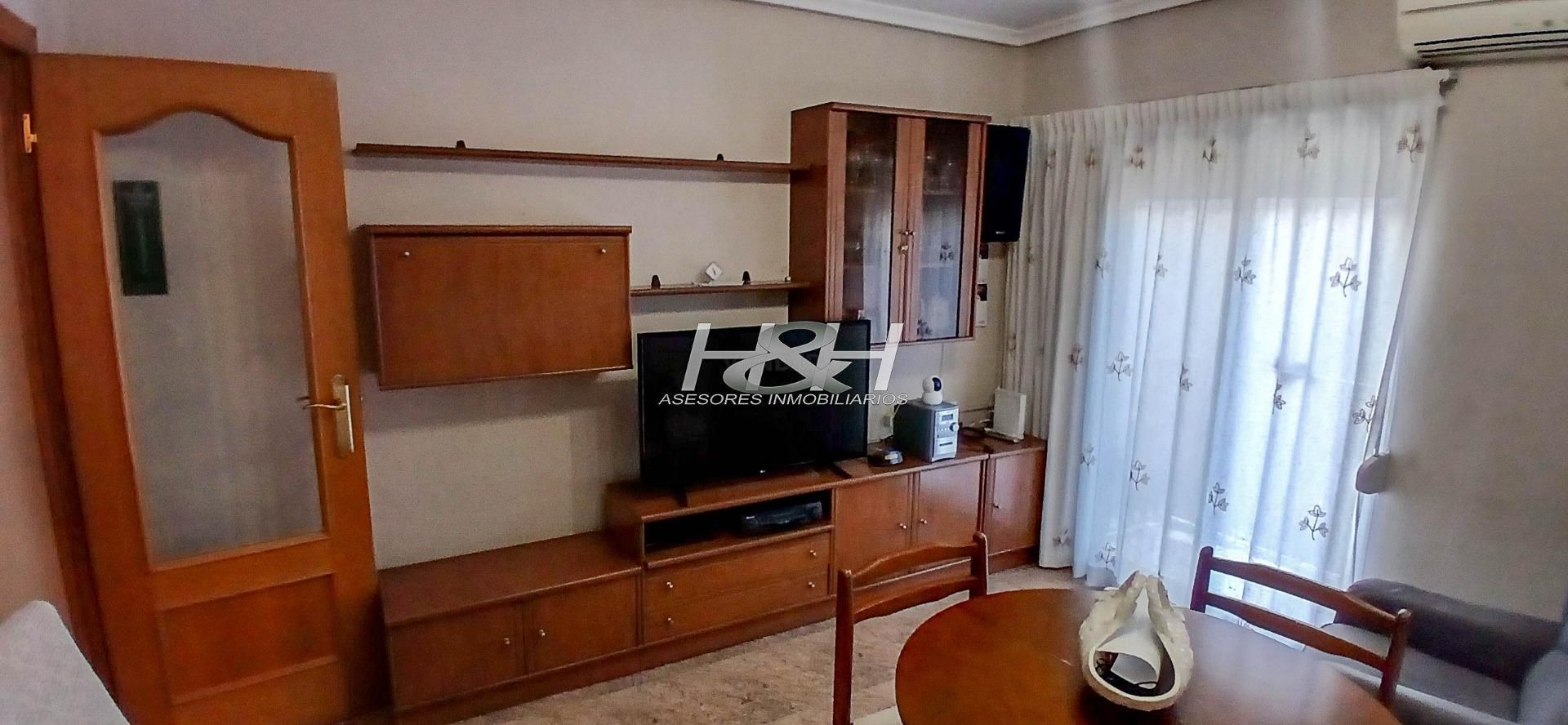 Living room of Flat for sale in Burjassot  with Air Conditioner, Heating and Balcony
