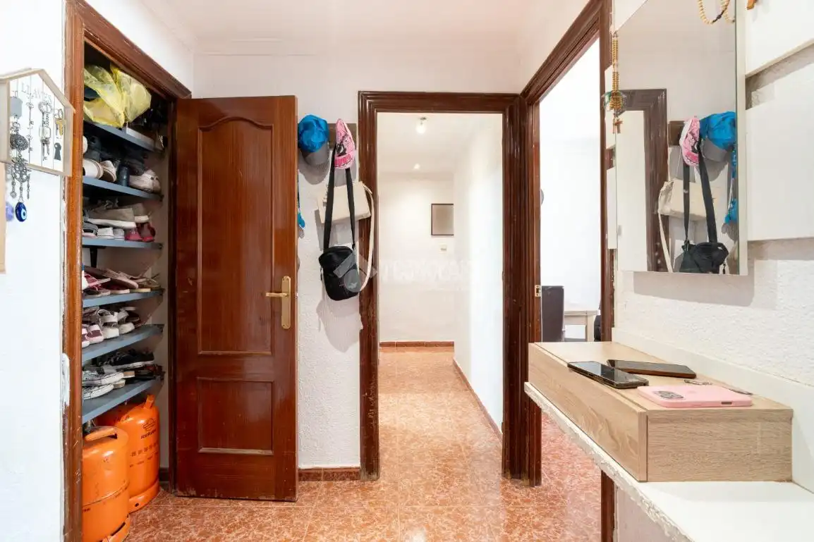 Flat for sale in Granada  with Air Conditioner, Heating and Terrace