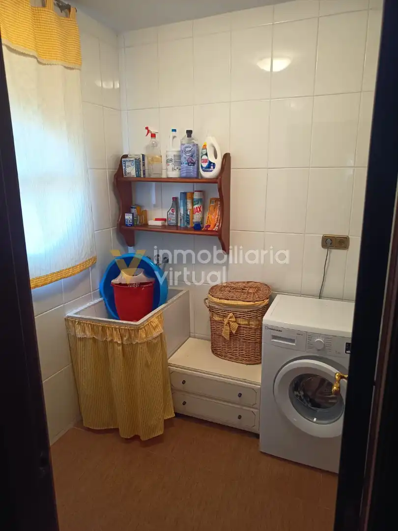 Cocina de Casa o chalet en venta en Lucena con Piscina y Amueblado