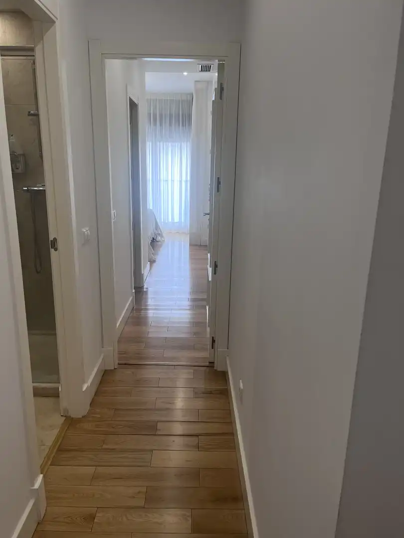 Flat for rent in Avenida - Divina Pastora - Plaza de Toros
