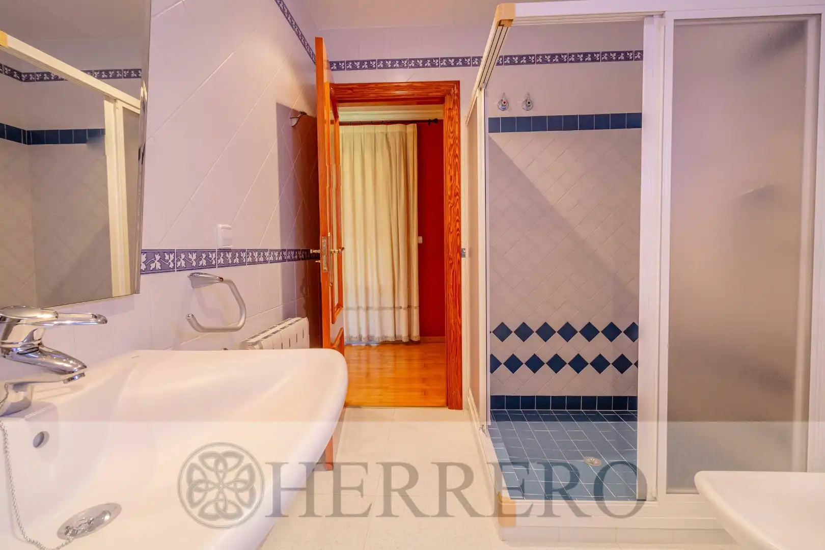 Habitación de Casa o chalet en venta en Gandia con Aire acondicionado, Calefacción y Jardín privado