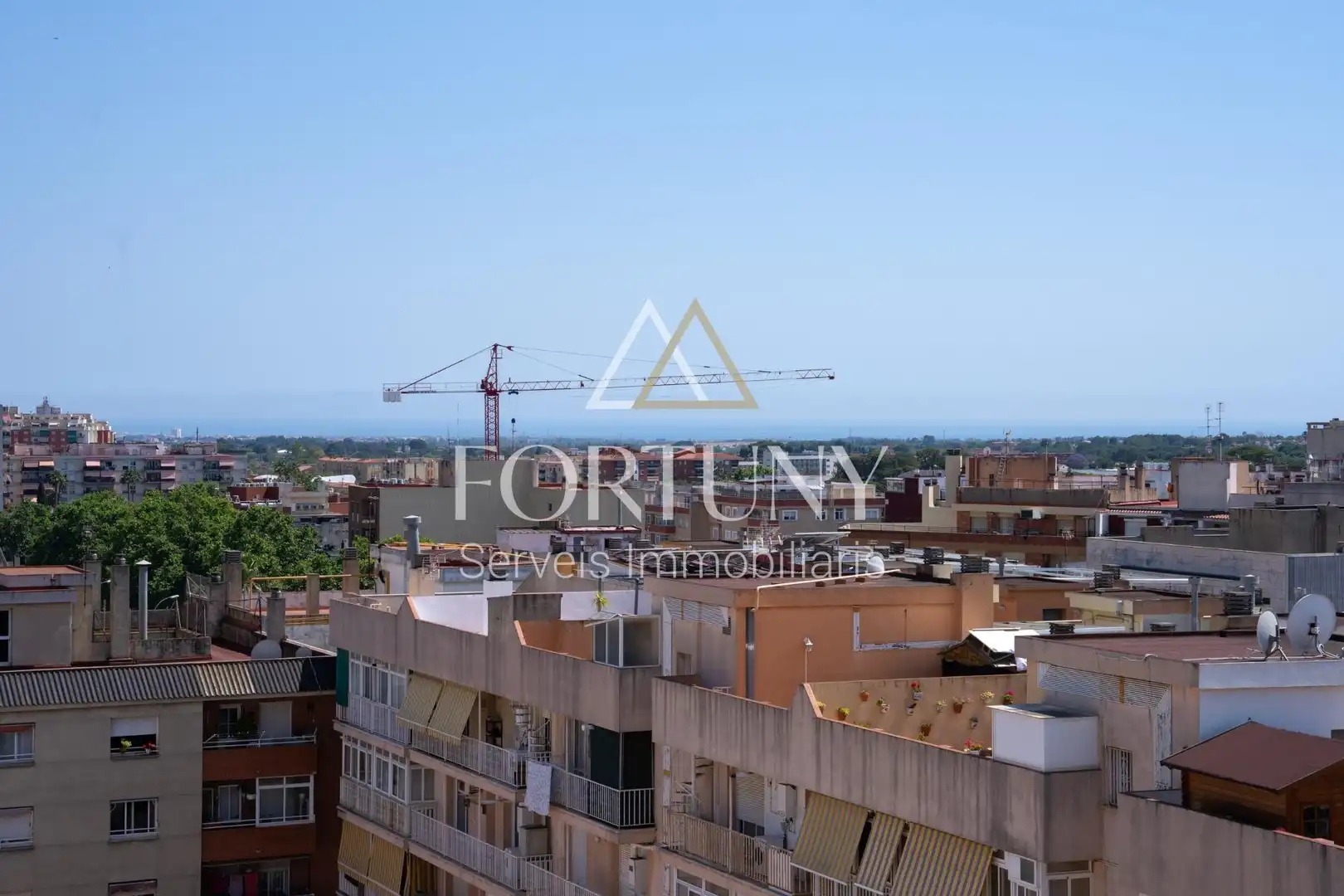 Vista exterior de Ático en venta en Reus con Aire acondicionado y Terraza