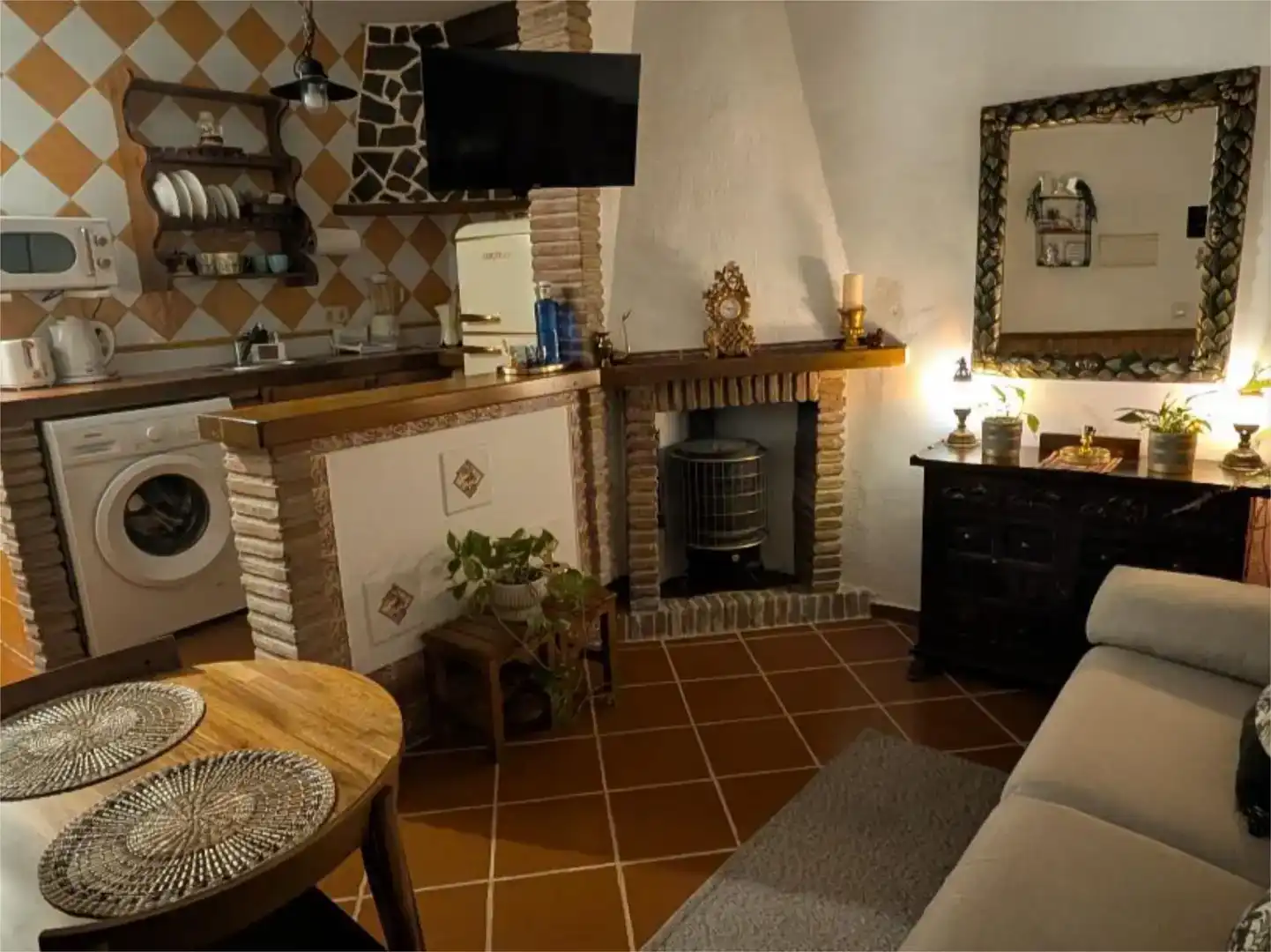 Cocina de Piso en venta en Frigiliana con Aire acondicionado y Amueblado