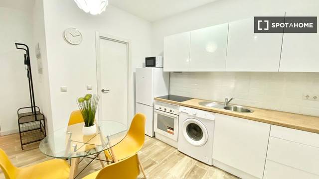 Piso en Alquiler en Almendrales