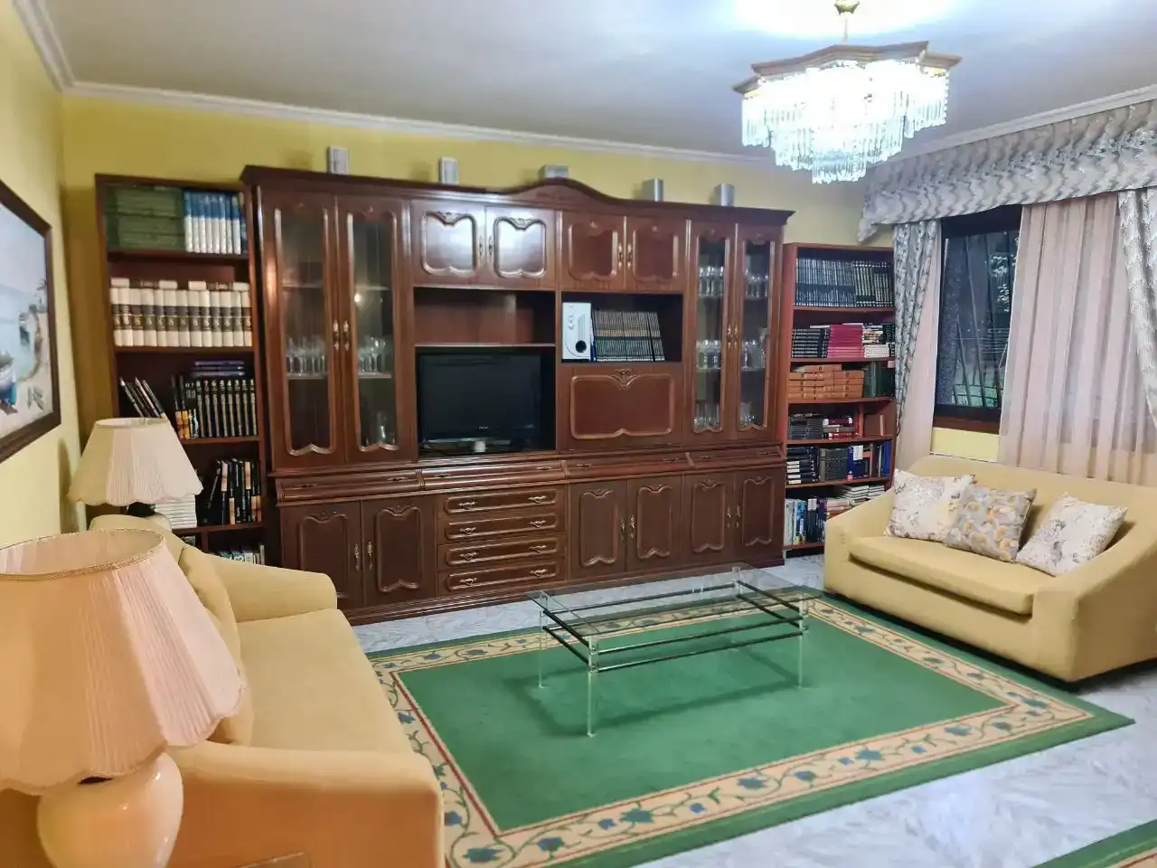 Sala d'estar de Casa o xalet en venda en Mondariz amb Piscina