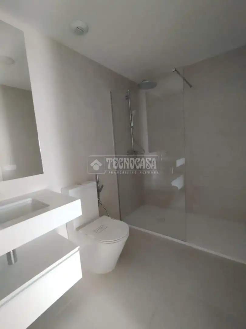 Baño de Piso de alquiler en Sevilla con Trastero