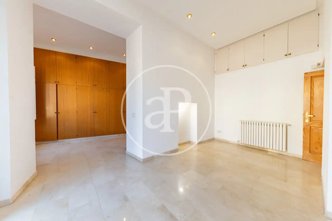 Piso en venta en  Palma de Mallorca con Calefacción, Jardín privado y Terraza