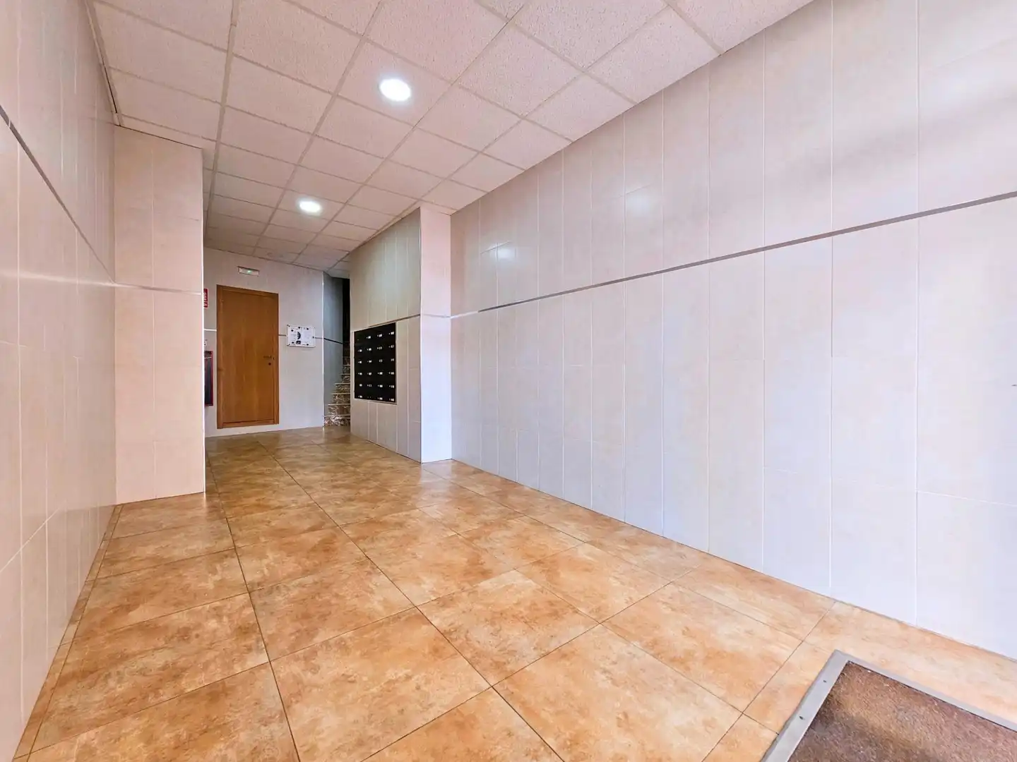 Flat for rent in Cartagena  with Air Conditioner and Furnished