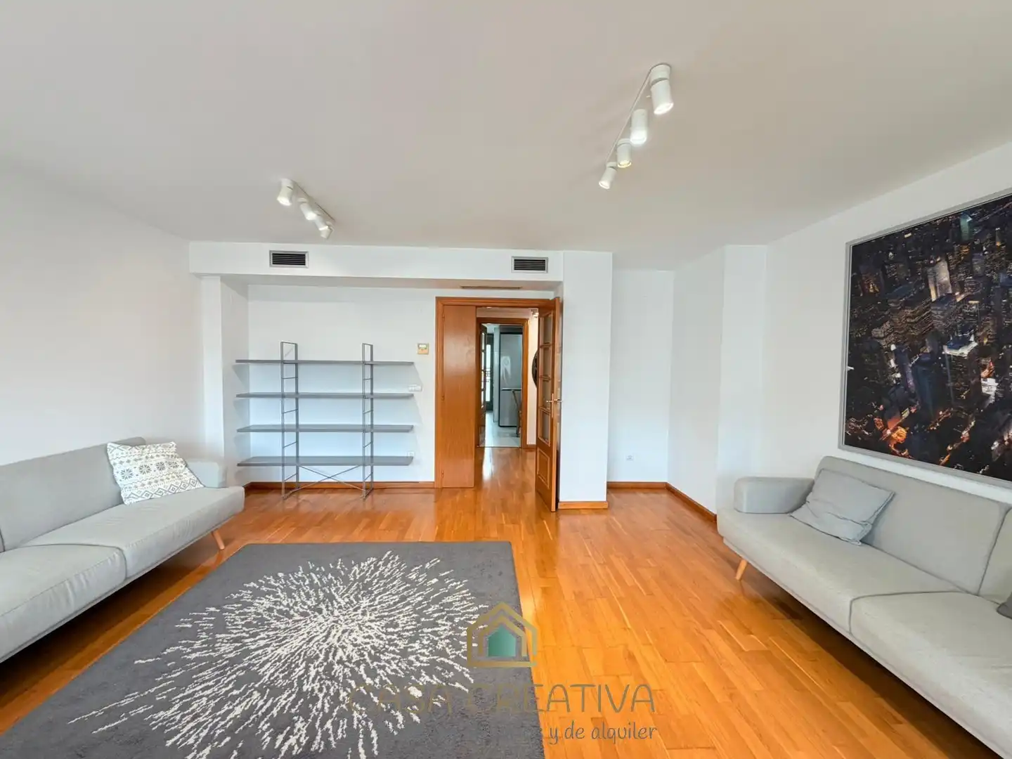 Sala d'estar de Pis de lloguer en Valencia amb Aire condicionat, Calefacció i Terrassa