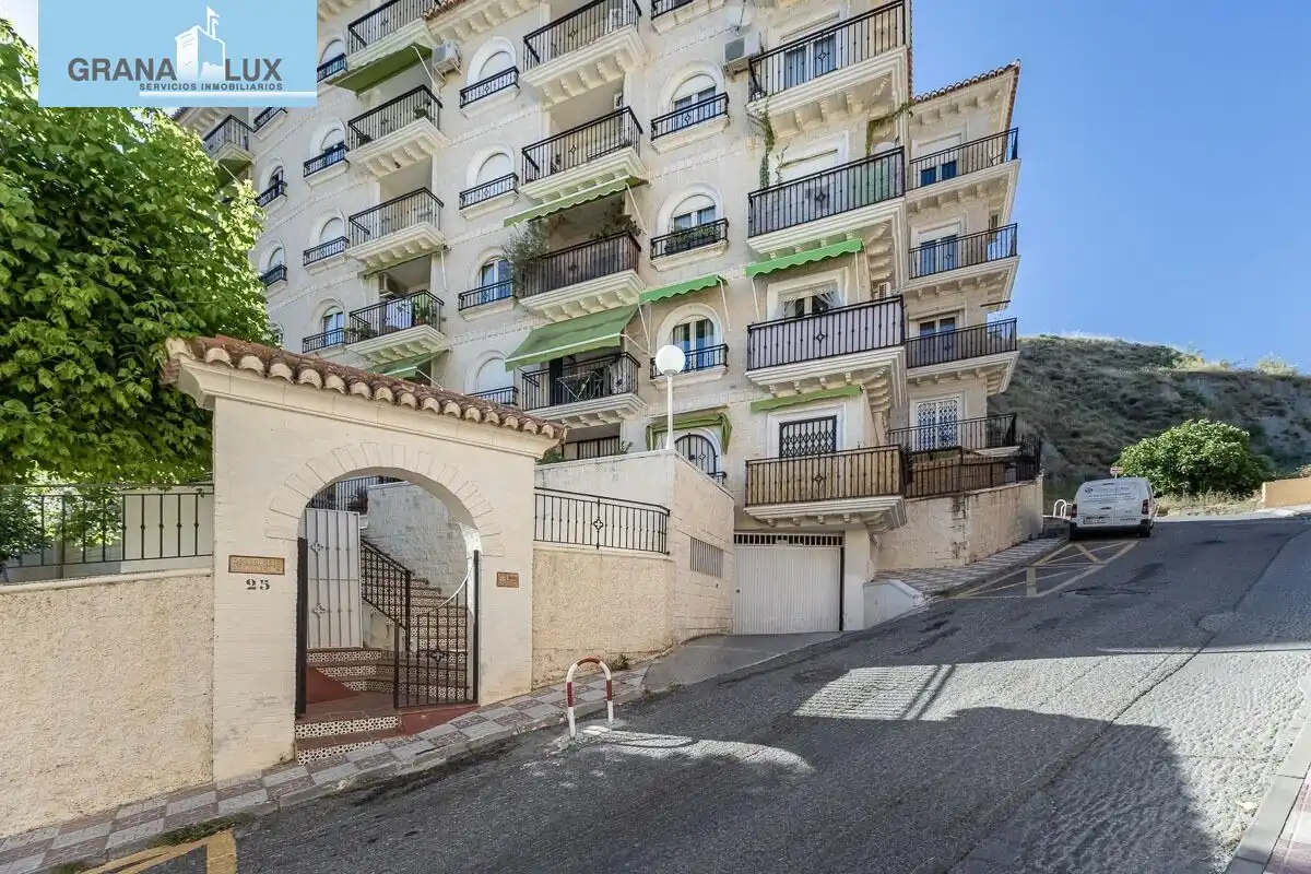 Pis amb piscina en venda a Calle de María Uceda Díaz, imagen 34