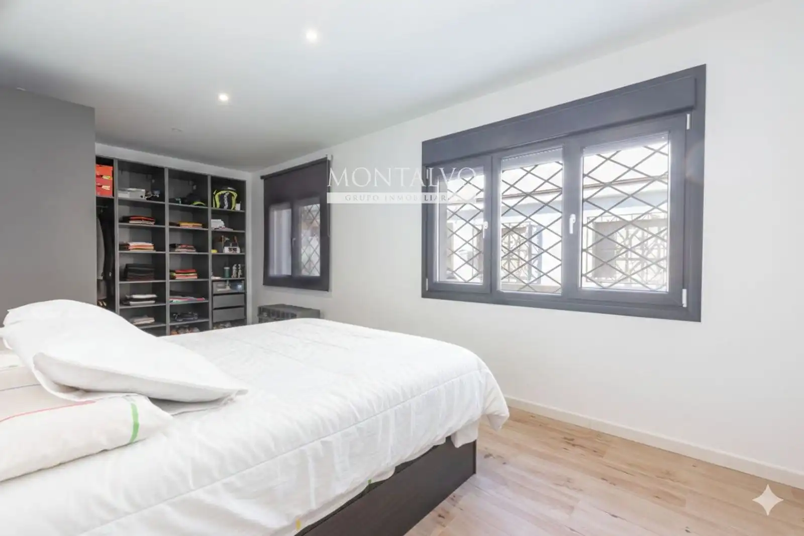 Habitación de Casa adosada en venta en Albolote