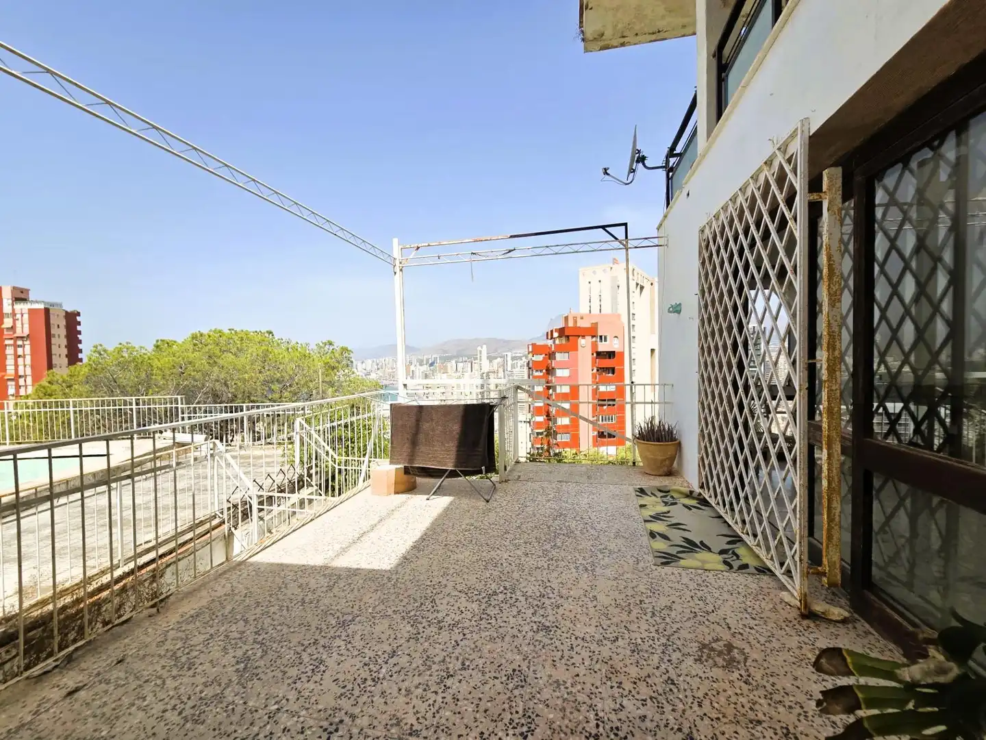 Terrasse von Haus oder Chalet zum Verkauf in Benidorm mit Privatgarten, Terrasse und Abstellraum