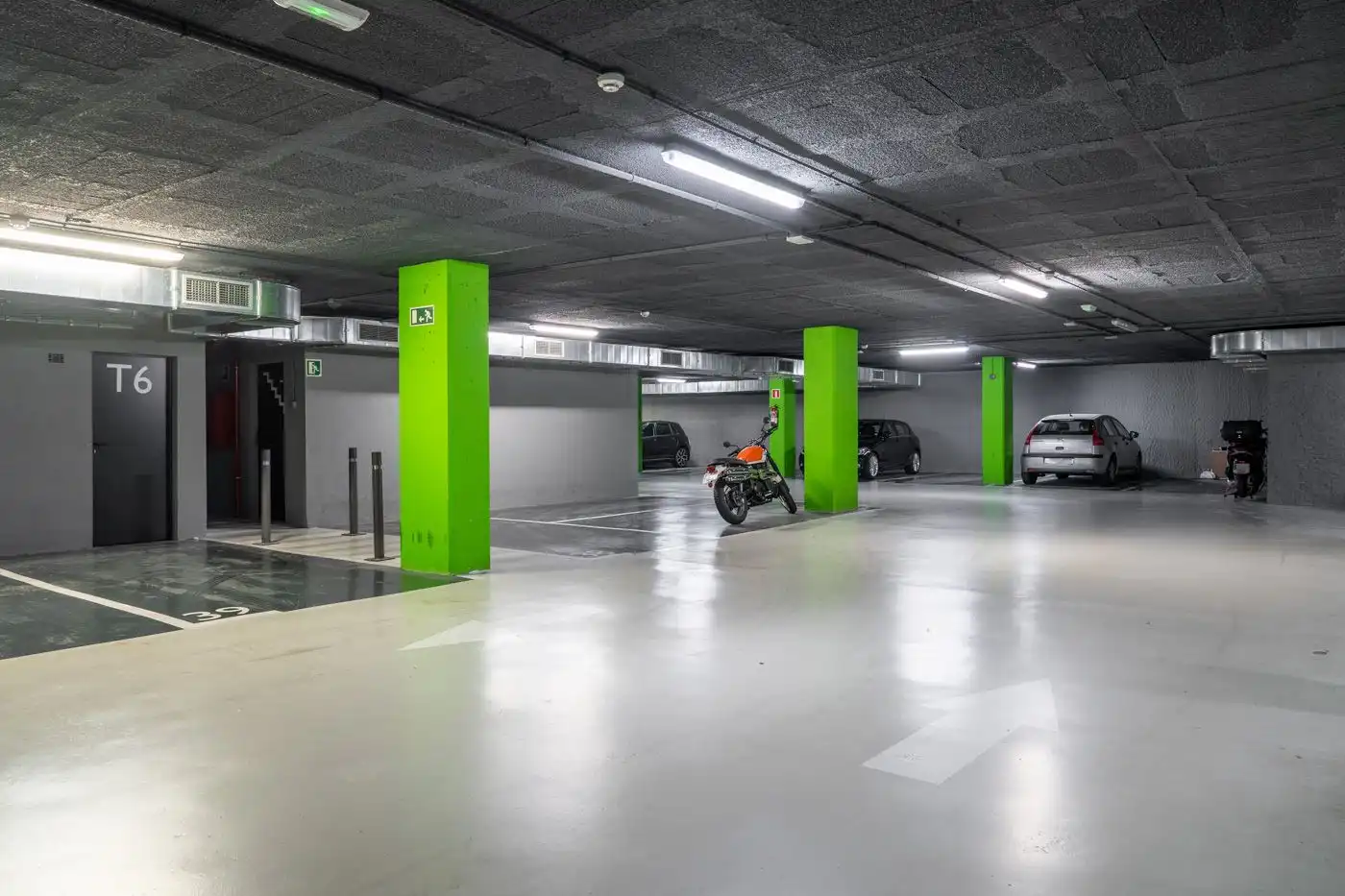 Parkplatz von Garage zur Miete in Barcelona