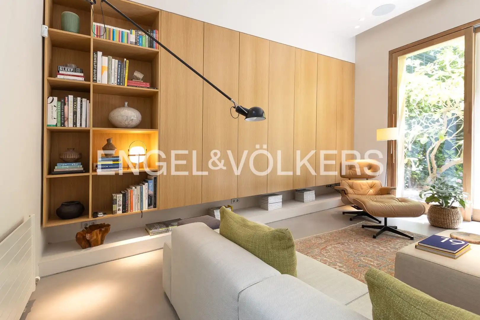 Living room of Houses for rent in Barcelona  with Air Conditioner, Heating and Private garden