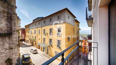 Foto 2 de Apartamento en venta en Plaça de Santa Maria, Puigcerdà, Girona