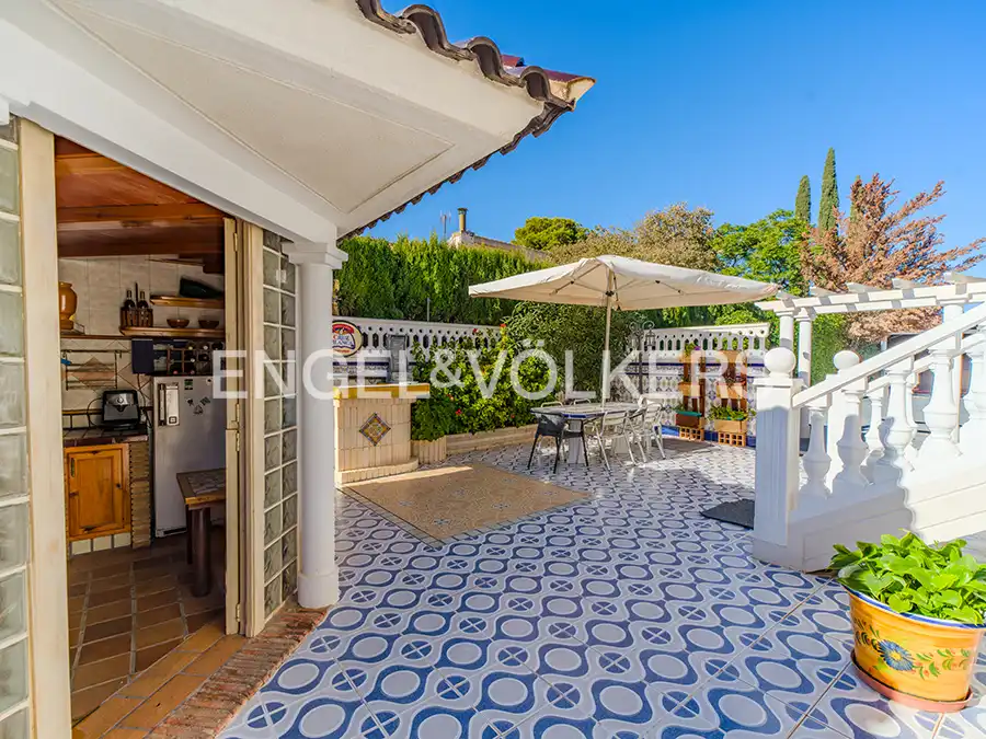 Terrace of Houses for sale in San Vicente del Raspeig / Sant Vicent del Raspeig  with Air Conditioner, Heating and Private garden