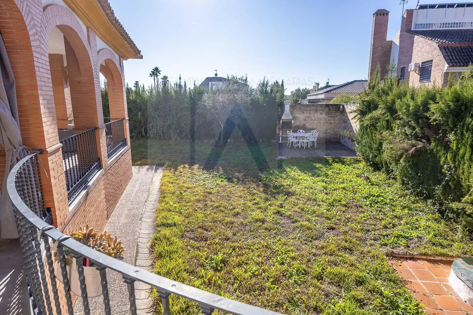 Garden of Houses for sale in Valencina de la Concepción  with Air Conditioner, Private garden and Community pool