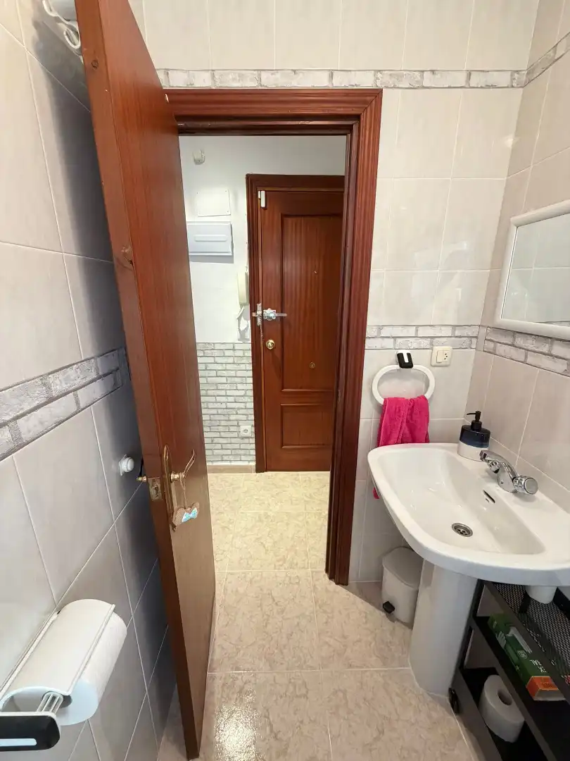 Baño de Piso en venta en Ciudad Real con Aire acondicionado, Amueblado y Horno