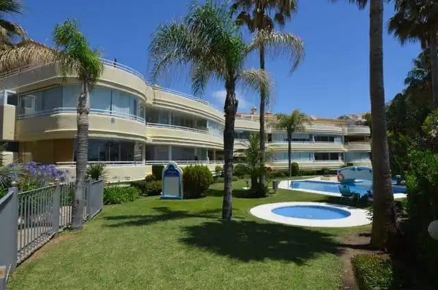 Apartament amb piscina en venda a Calle Calle Torrequebrada, imagen 18