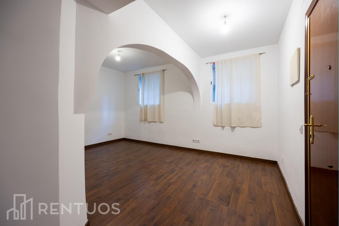 Living room of Flat to rent in  Madrid Capital  with Heating and Parquet flooring