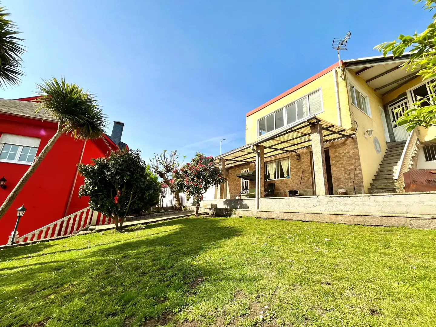 Jardín de Casa o chalet en venta en Culleredo con Calefacción, Terraza y Piscina