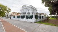 Exterior view of House or chalet for sale in Jerez de la Frontera  with Air Conditioner, Heating and Private garden