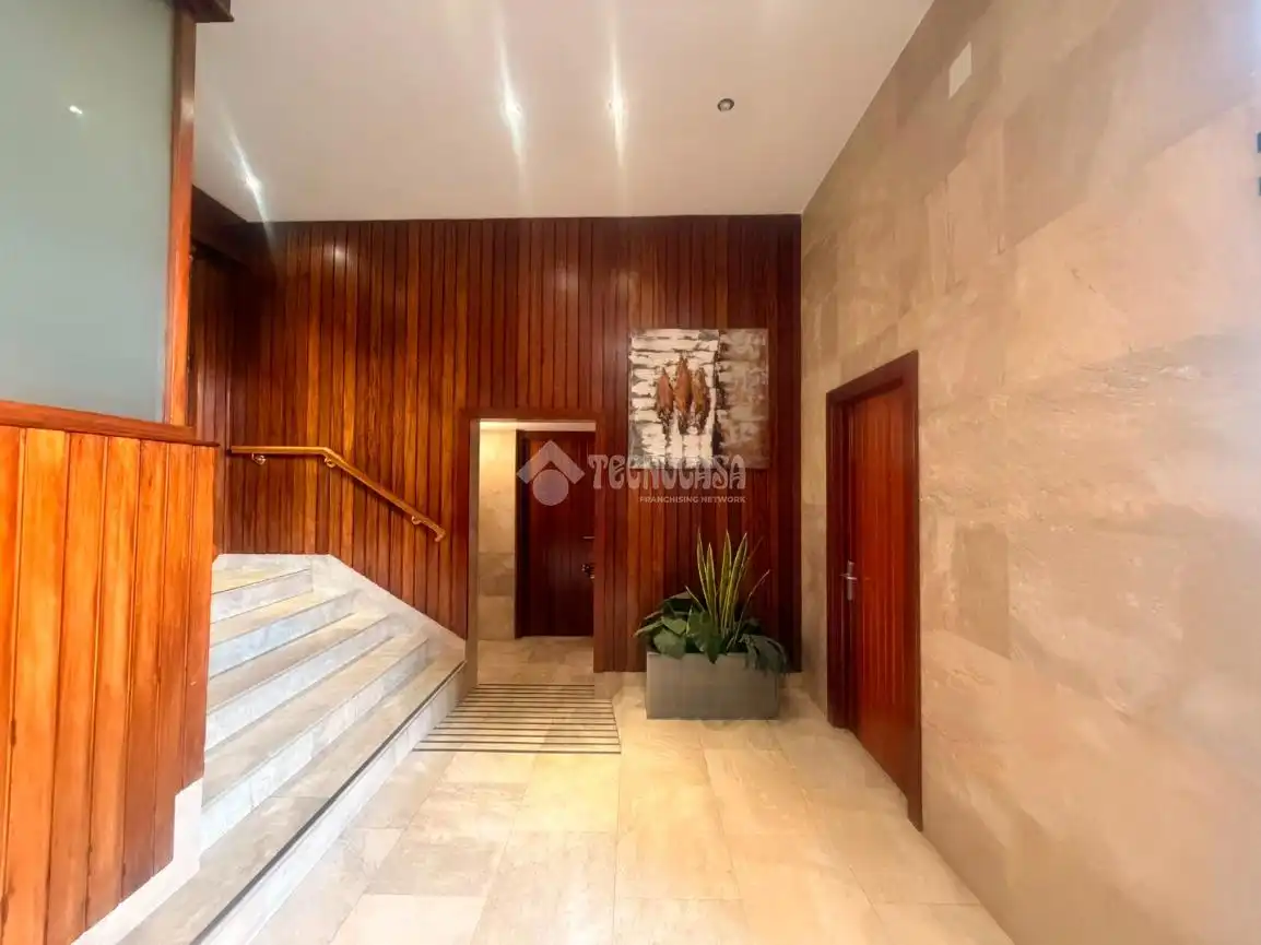 Piso en venta en Bilbao  con Calefacción, Amueblado y Balcón