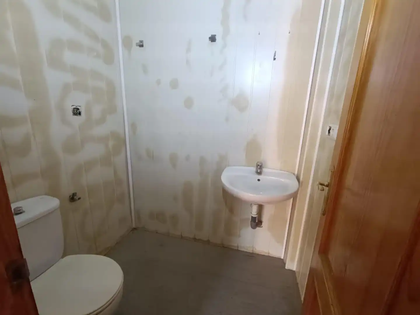 Bany de Casa o xalet en venda en Cijuela amb Jardí privat