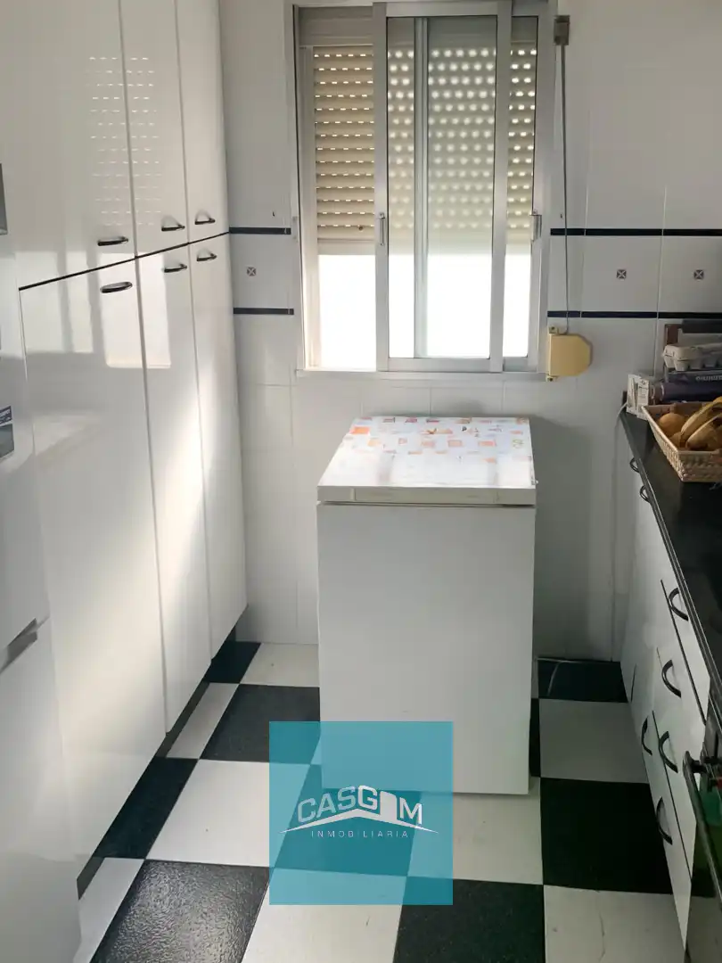 Cocina de Piso en venta en Huelva con Aire acondicionado, Amueblado y Horno