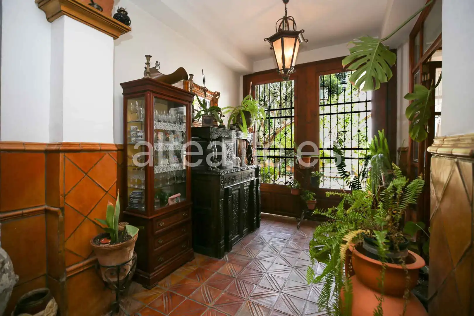Garten von Einfamilien-Reihenhaus zum Verkauf in Gandia mit Privatgarten, Terrasse und Abstellraum