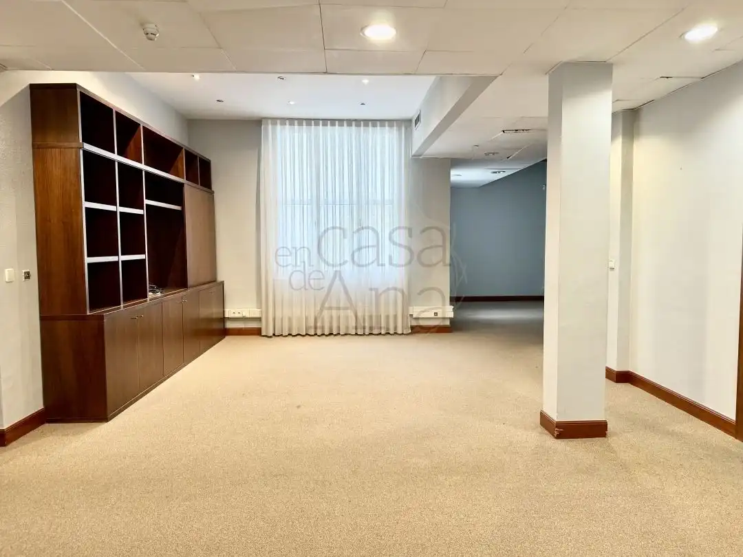 Office for rent in Bilbao   with Air Conditioner and Heating