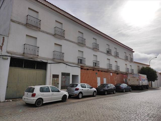 Edificio en Venta en ESTACIÓN, -1 en Llerena