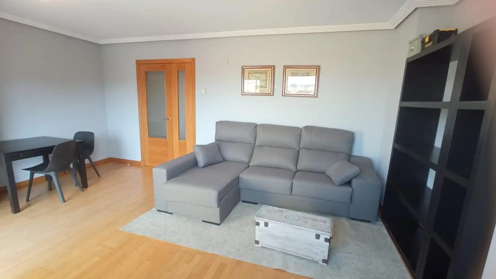 Sala de estar de Ático de alquiler en Oviedo  con Calefacción, Terraza y Trastero