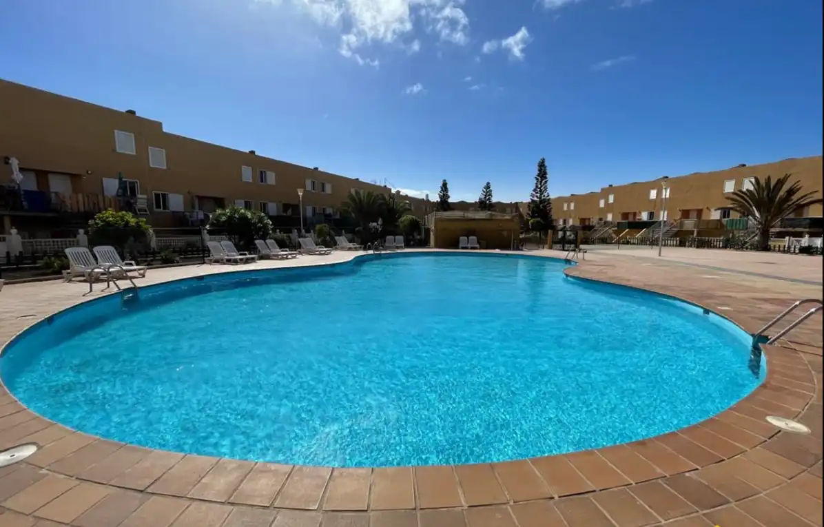 Piscina de Dúplex en venda en Antigua