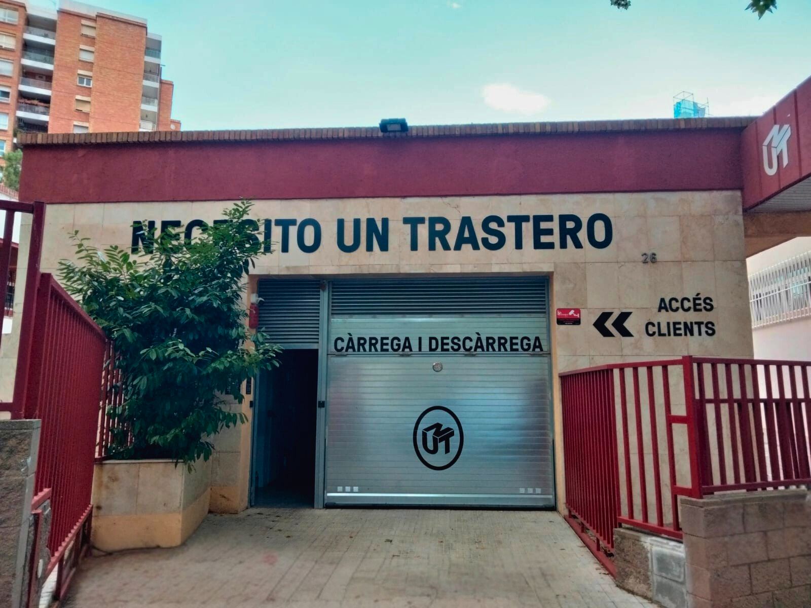 Box room to rent in  Barcelona Capital  with Alarm