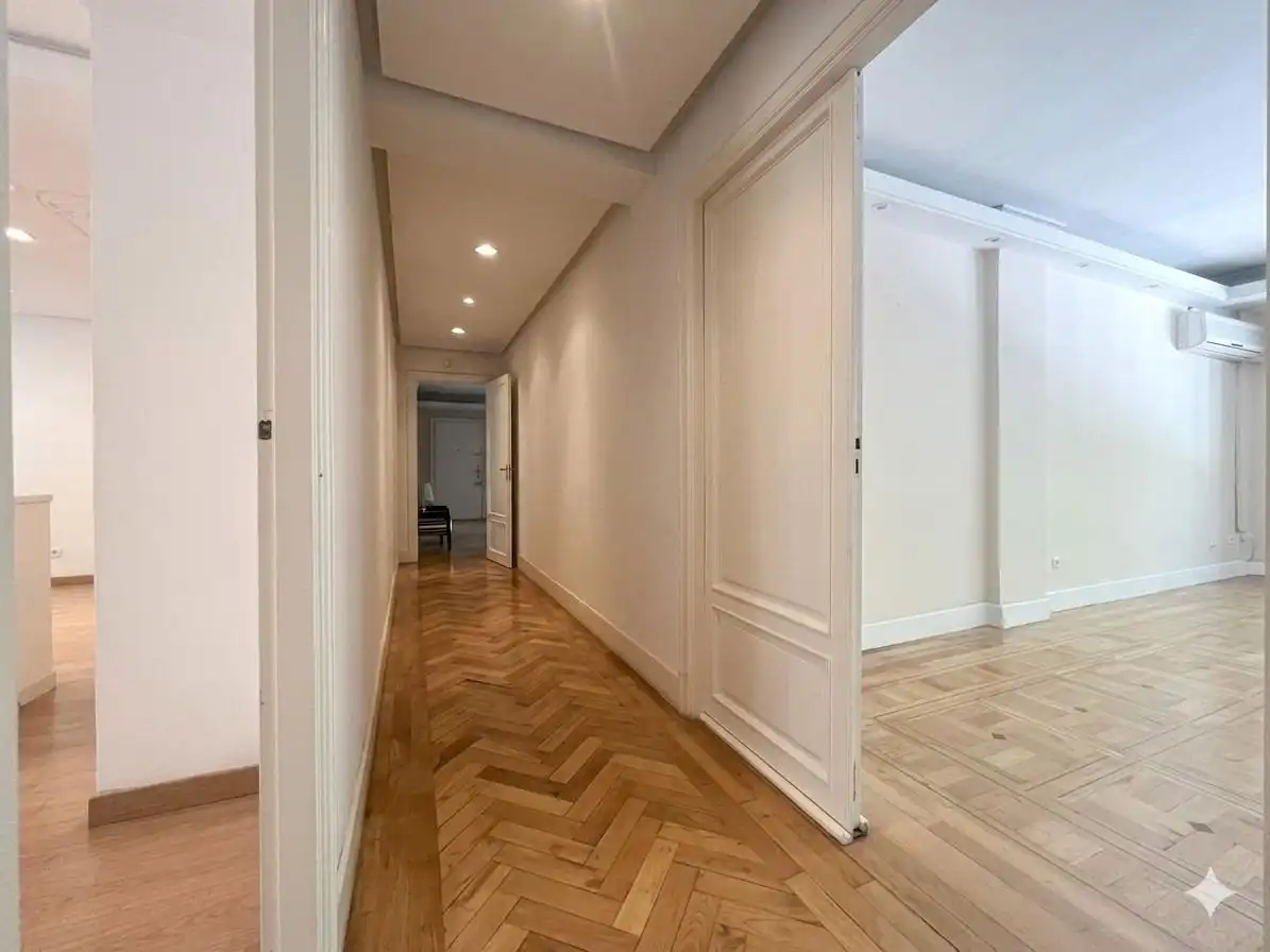 Pis en venda en Madrid amb Calefacció, Parquet i Traster