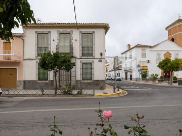 Adossat amb balcó en venda a Valderrubio