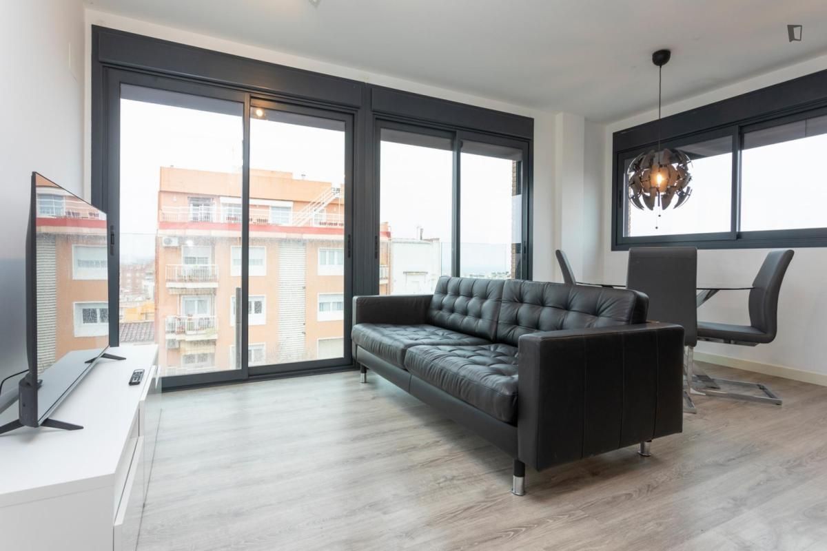 Living room of Apartment to rent in Badalona  with Air Conditioner, Furnished and Oven