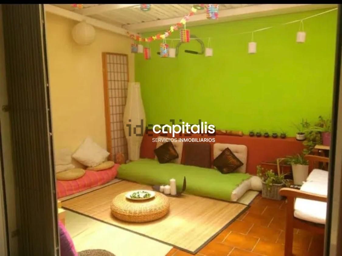 Living room of Flat to rent in  Madrid Capital  with Air Conditioner and Heating
