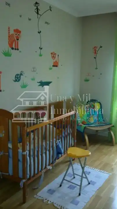 Habitación de Casa o chalet en venta en Doñinos de Salamanca con Calefacción, Terraza y Trastero